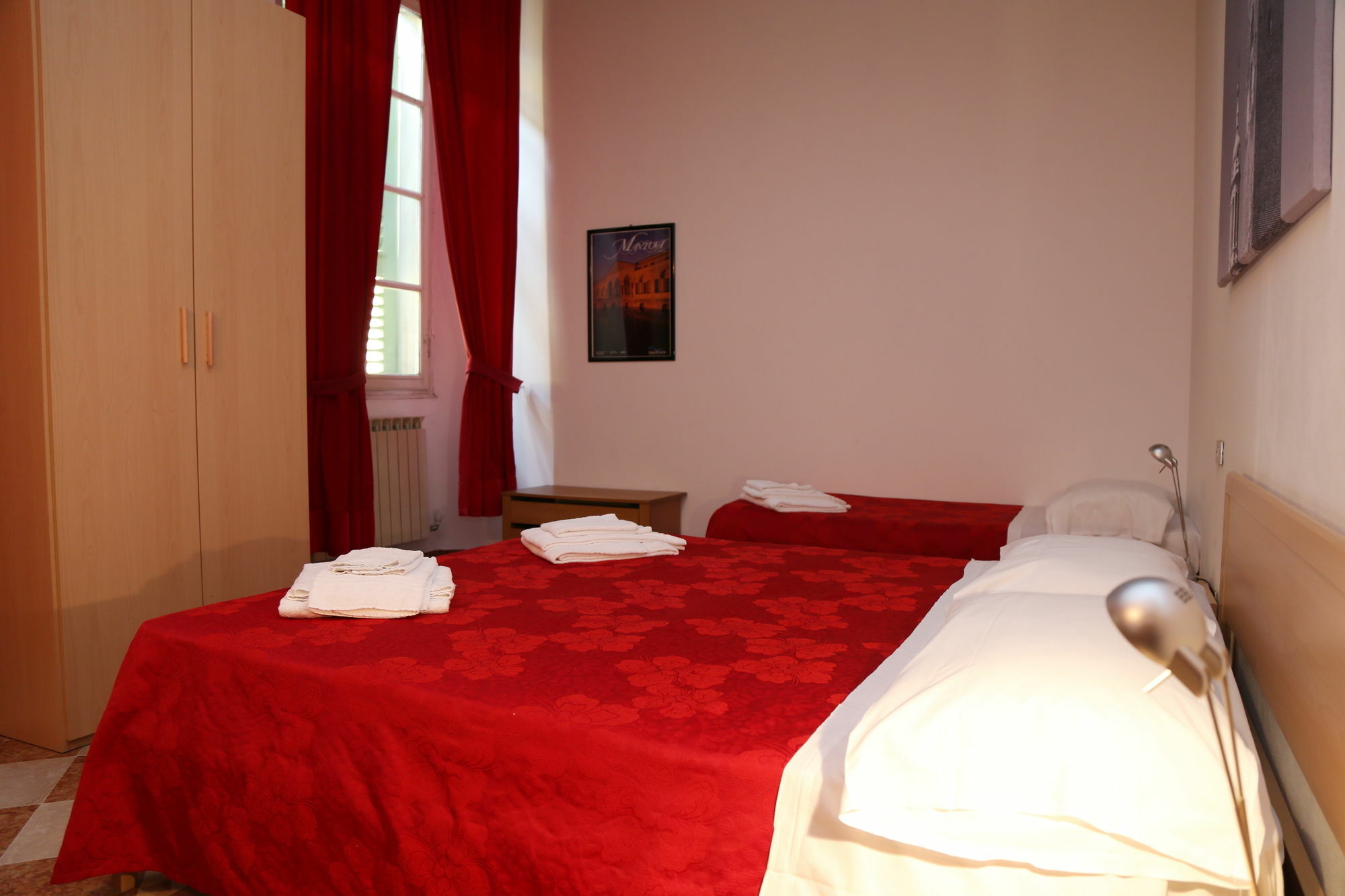 Residenza Accademia Hotel มานโตวา ภายนอก รูปภาพ